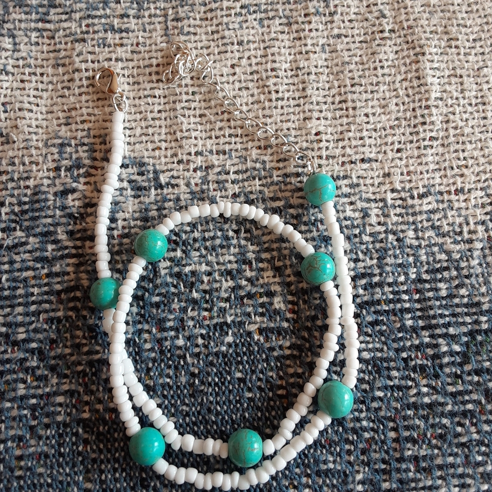 White and Turquoise Choker